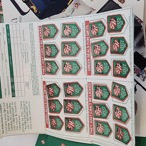 Vintage 80s S&H Green Stamps Lot W/ 1988 Catalog - Picture 12 of 13